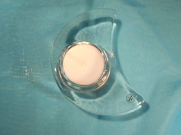Hergiswiler Glas. Grosser Mond. Teelicht.