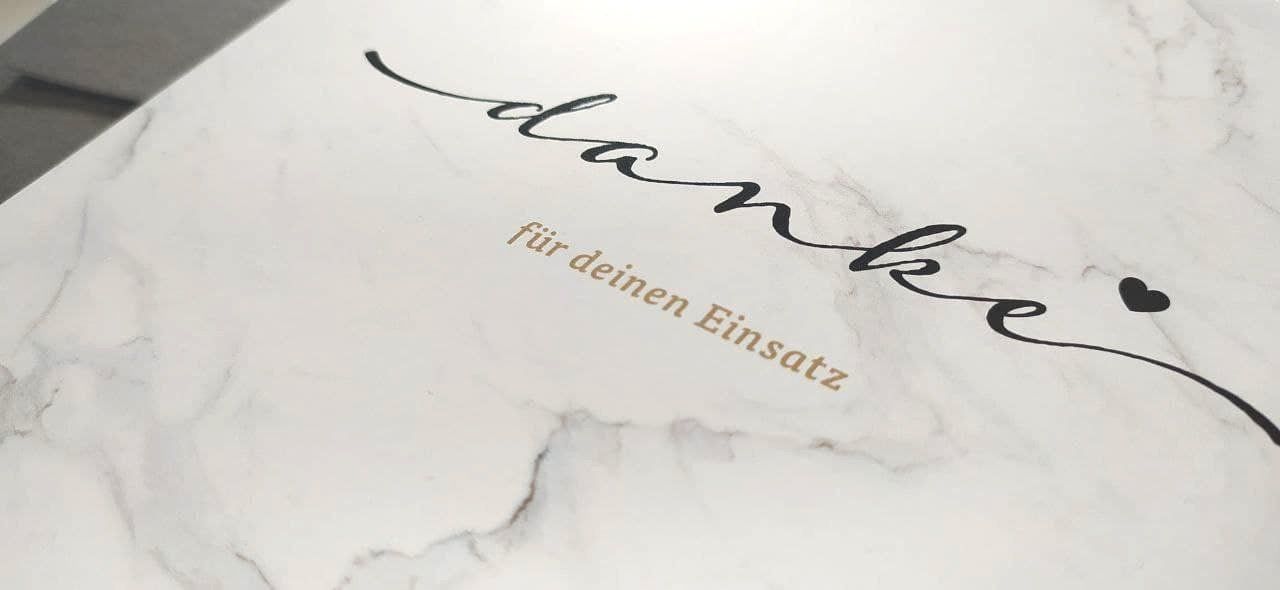 Karten: Wunderschöne Dankeskarte mit Kuvert – Neu und originalverpackt aus Brügg BE von Salilolu 1