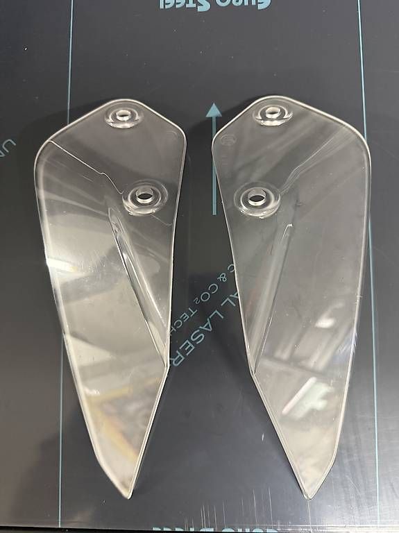 Toutes les pièces détachées moto: Windabweiser BMW GS R1200  – D'occasion à Wangen an der Aare par caseidl