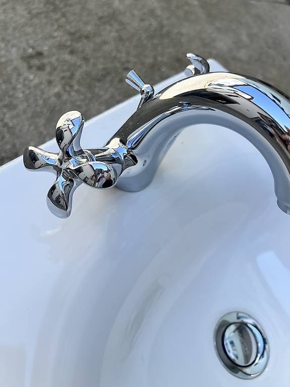 Lavabi & lavandini: Lavabo completo  – Usato da Balerna venduto da gat_b8p2 4