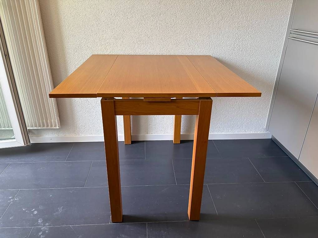 Tables: Table extensible en bois – D'occasion à Bulle par oga_r8mh 1