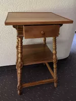 Möbel aus Nussbaum