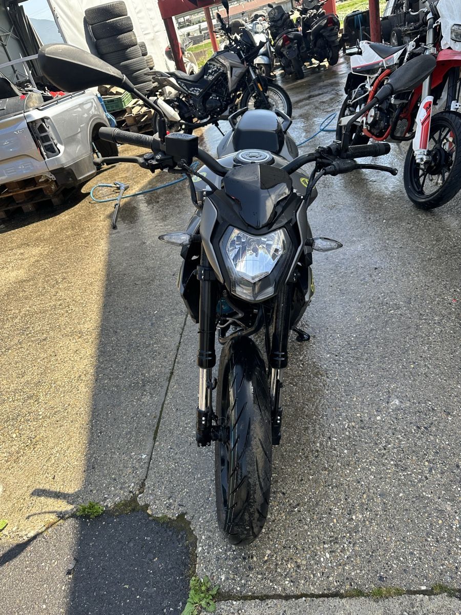 Benelli Route: BENELLI  BN 125 – Défectueux à Treycovagnes par Campingcar65 1