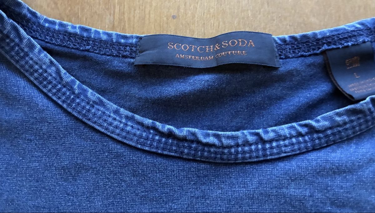 T-shirt: Scotch & Soda T-Shirt – Usato da Baden venduto da Goldbaum 4