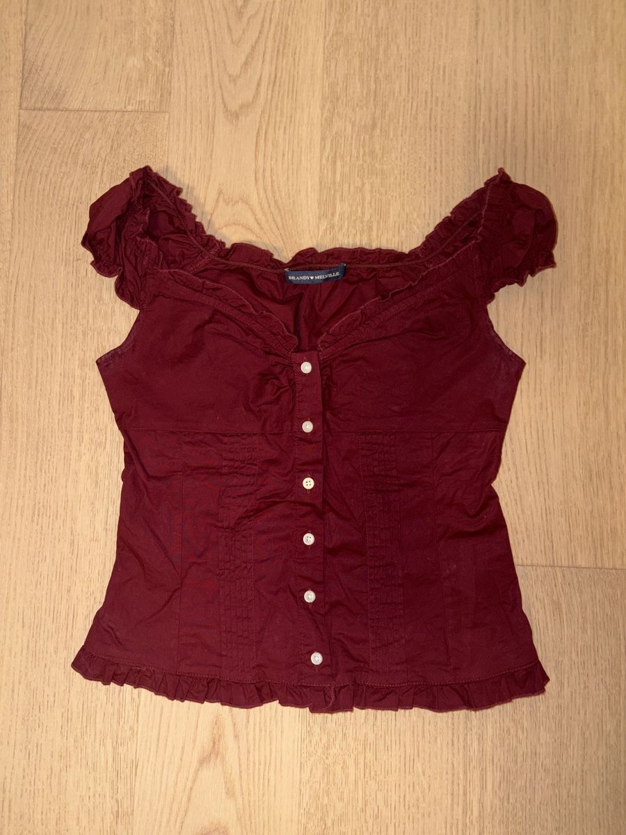 Brandy Melville Camicette: Brandy Melville burton down top maroon – Usato da Troinex venduto da eli_7lxc