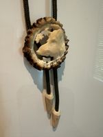 Hirschrose mit Keilermotiv