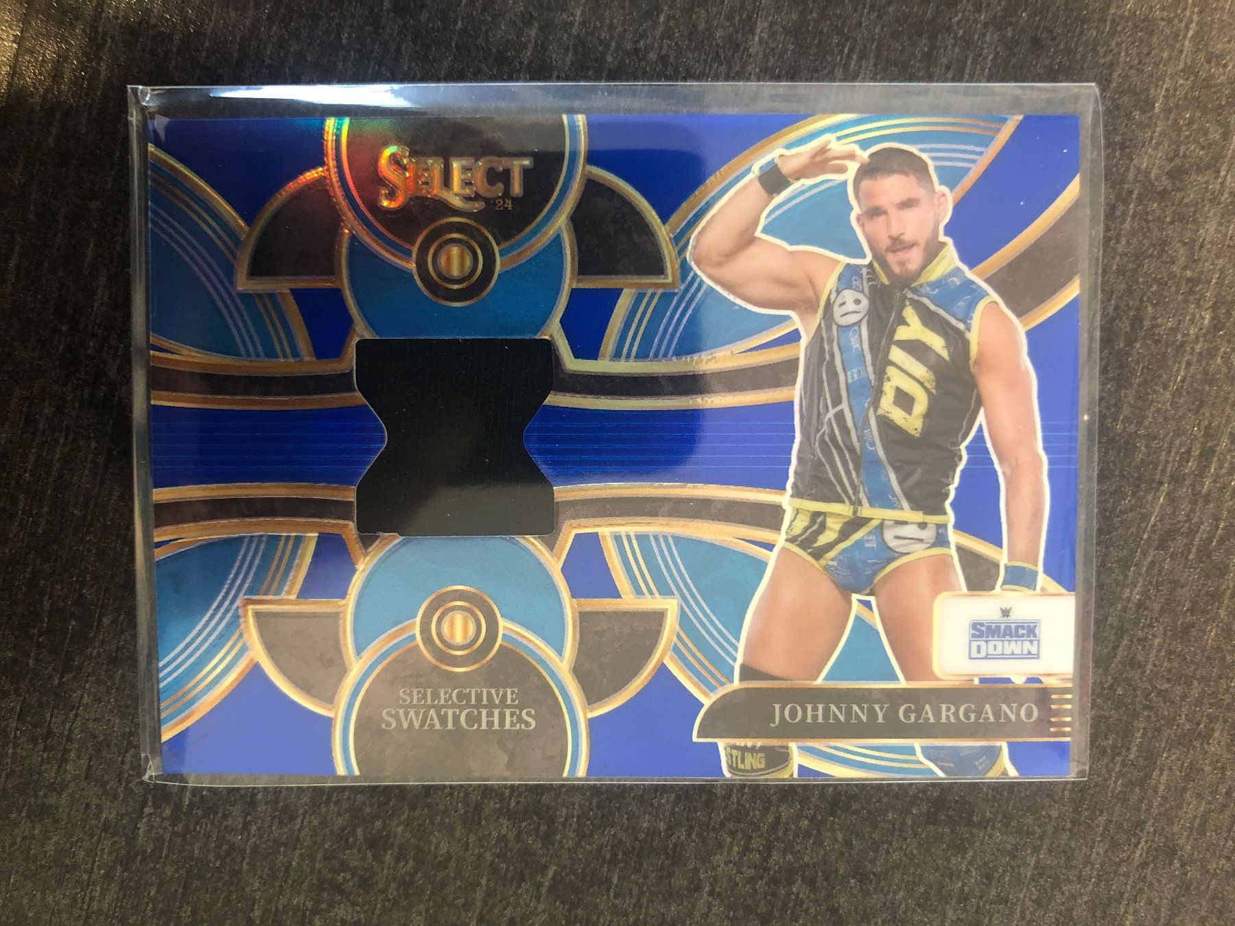 Topps Carte collezionabili: Panini Select WWE Johnny Gargano Patch /49 – Usato da Wangenried venduto da Garagara