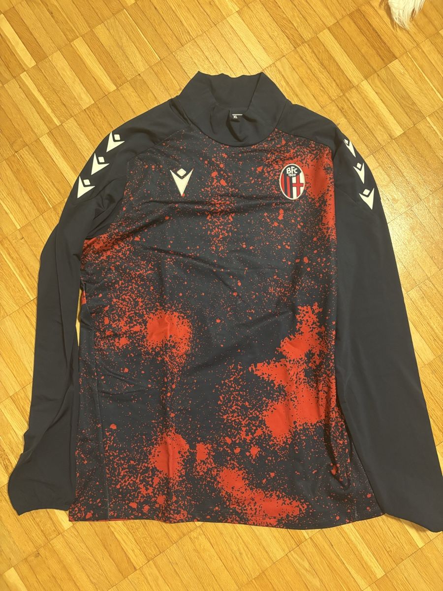 Maillots de corps & Pantalons: FC BOLOGNA TRAININGSLONGSLEEVE  – Neuf (Voir description) à Adliswil par zuerichloulii
