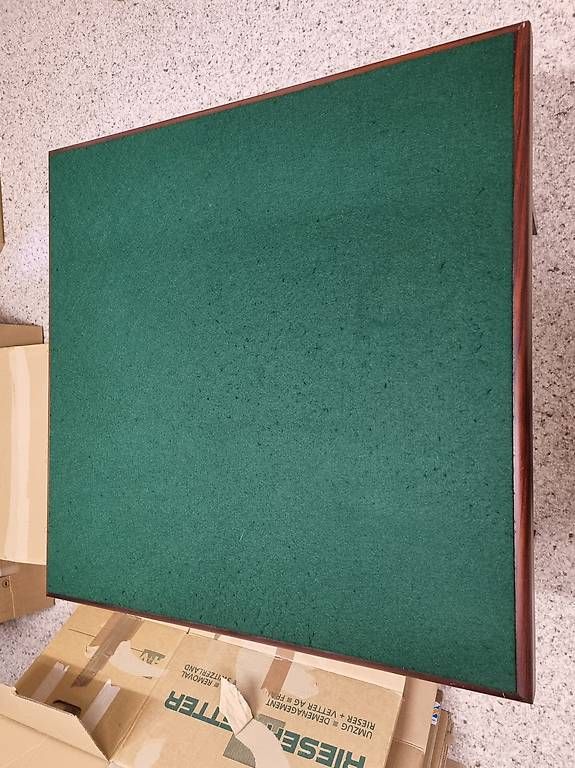 Tavoli: Kartentisch/Klapptisch – Usato da Seuzach venduto da hol_xm2c 1