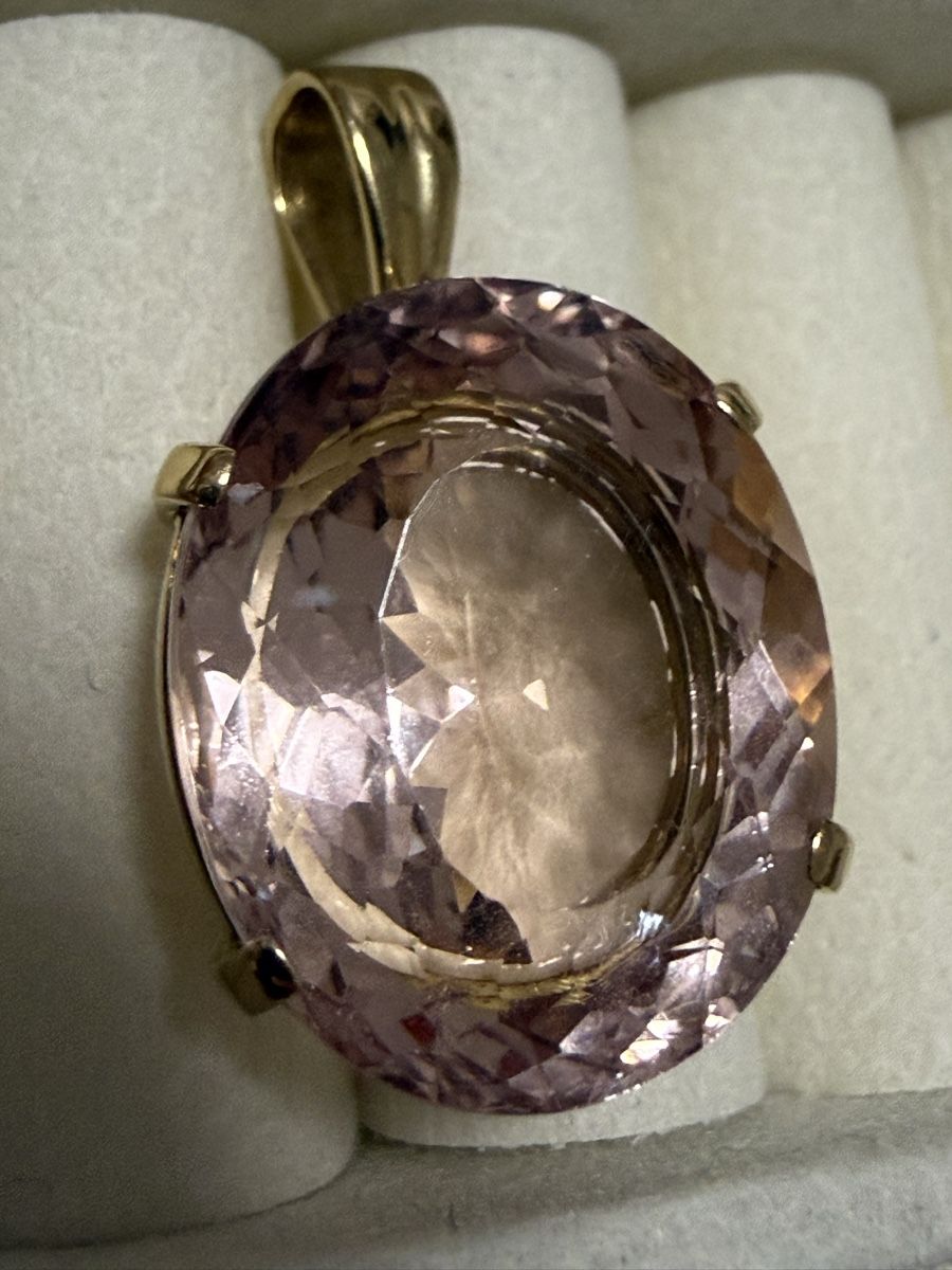 Ciondoli: Anhänger Gold 18k mit Morganit – Usato da Oberhof venduto da RealStone 2