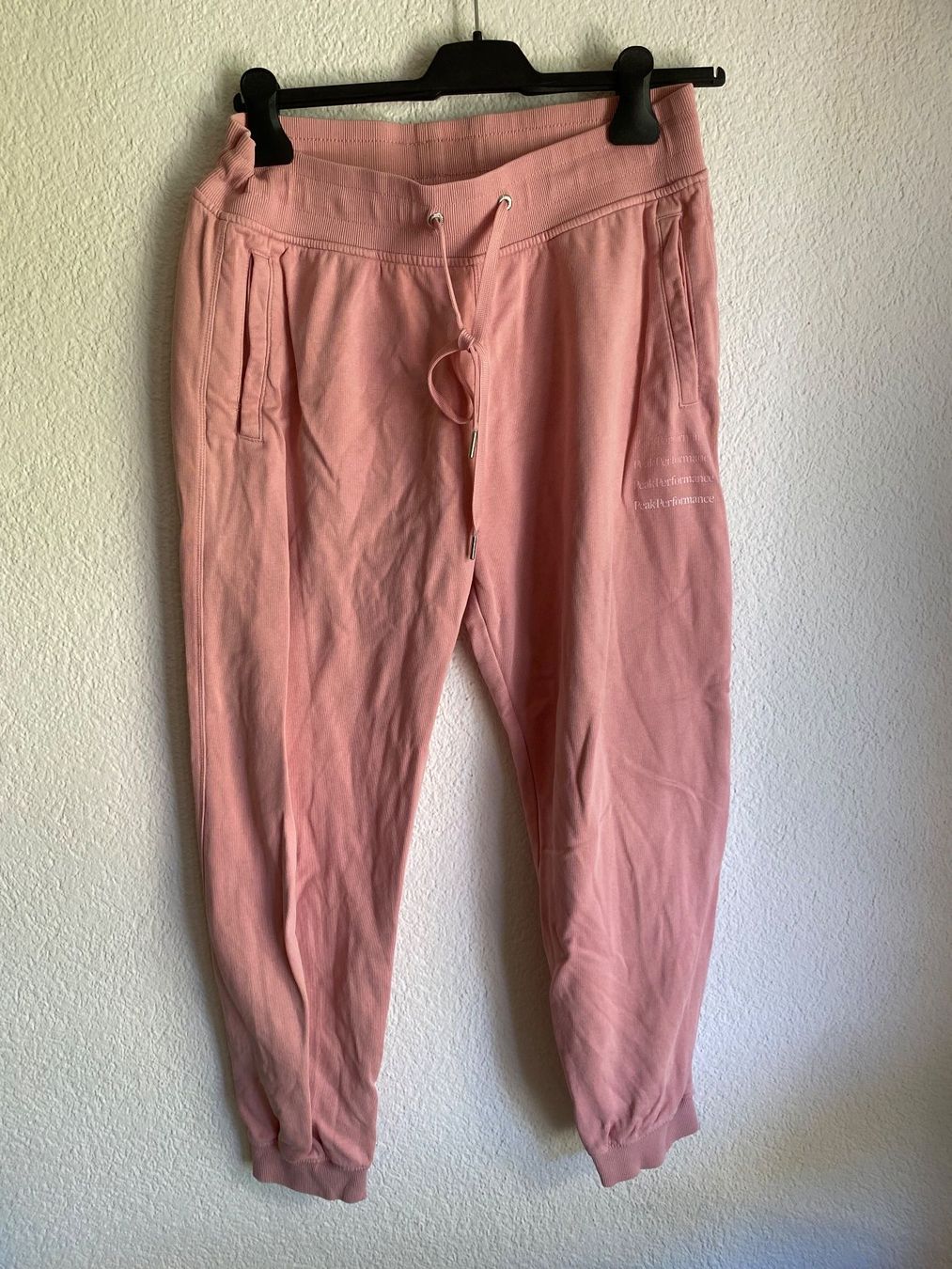 Peak Performance Pantaloni: Peak Performance Damen Jogginghose, Grösse L, Rosa – Usato da Spiegel b. Bern venduto da corn2009