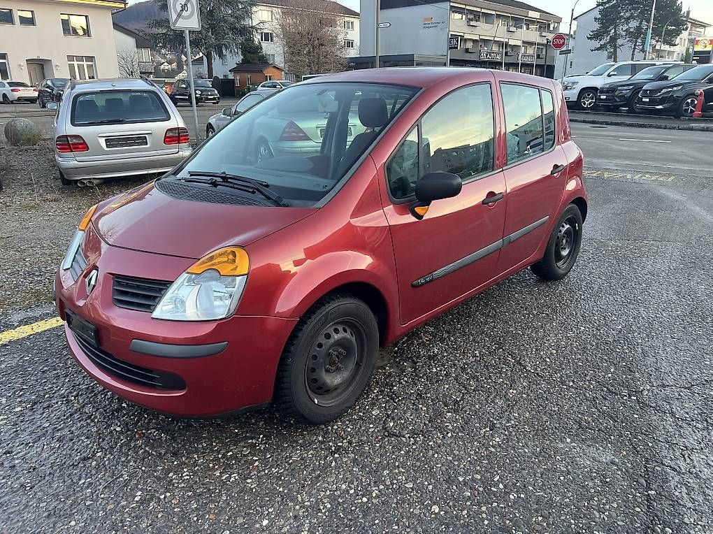 Renault Autos: Renault Modus 1.4 16V – Gebraucht aus Frenkendorf von autodiscount4123 1