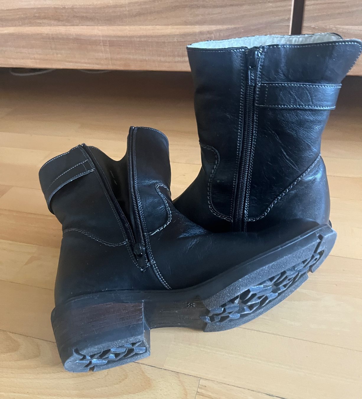 Damenschuhe: Corami Swiss Design Damenboots – Gebraucht aus Horw von mel_j56q 3