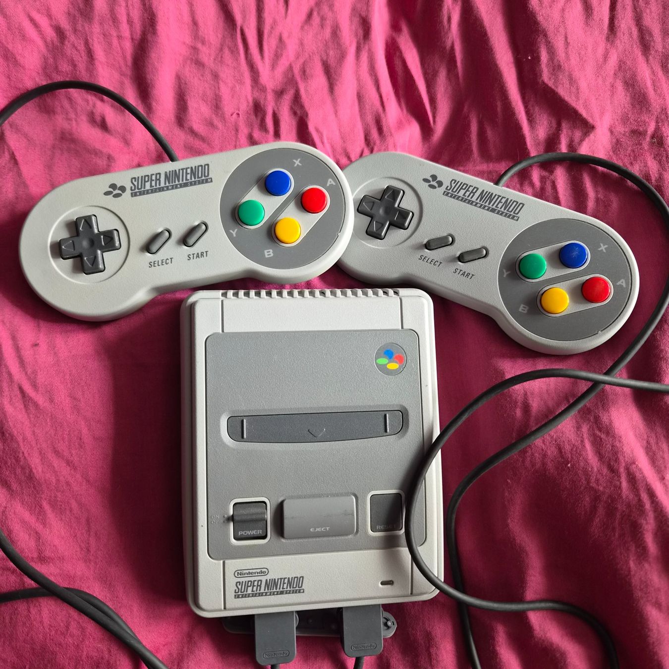 Nintendo Console: Nintendo Super Nintendo SNES Konsole+2 Controller–ungete – Usato da bichelsee venduto da numa22