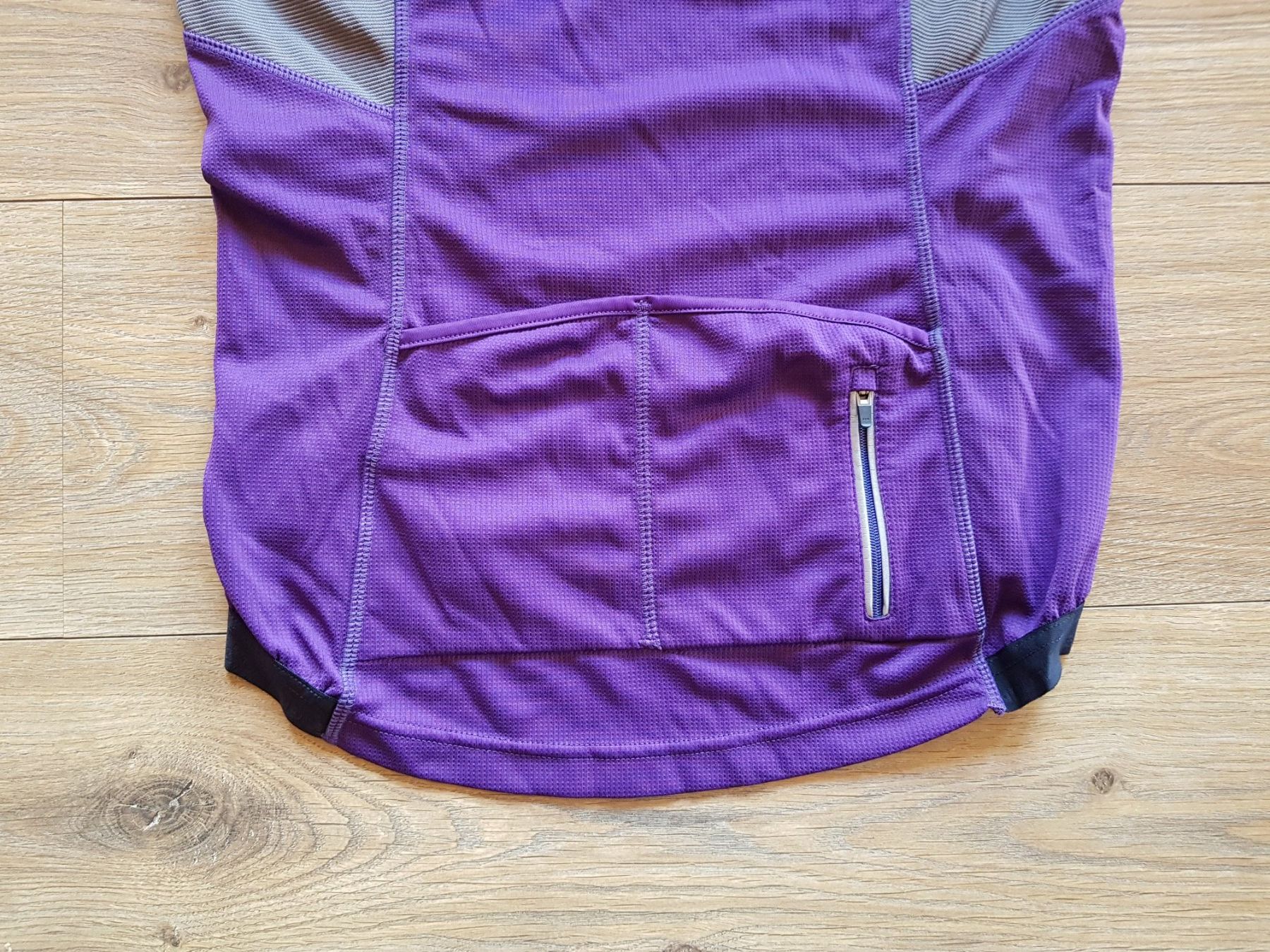 Endura Canottiere & Pantaloni: ENDURA - Maillot de Vélo, Taille M – Usato da Haute-Nendaz venduto da DetoutDerien 5