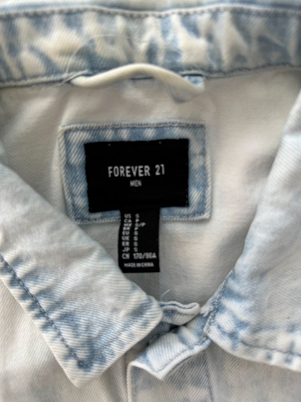 Giacche: FOREVER 21: Jeansjacke (Gr. S) – Nuovo (secondo la descrizione) da Endingen venduto da Jilly-Lilly 1