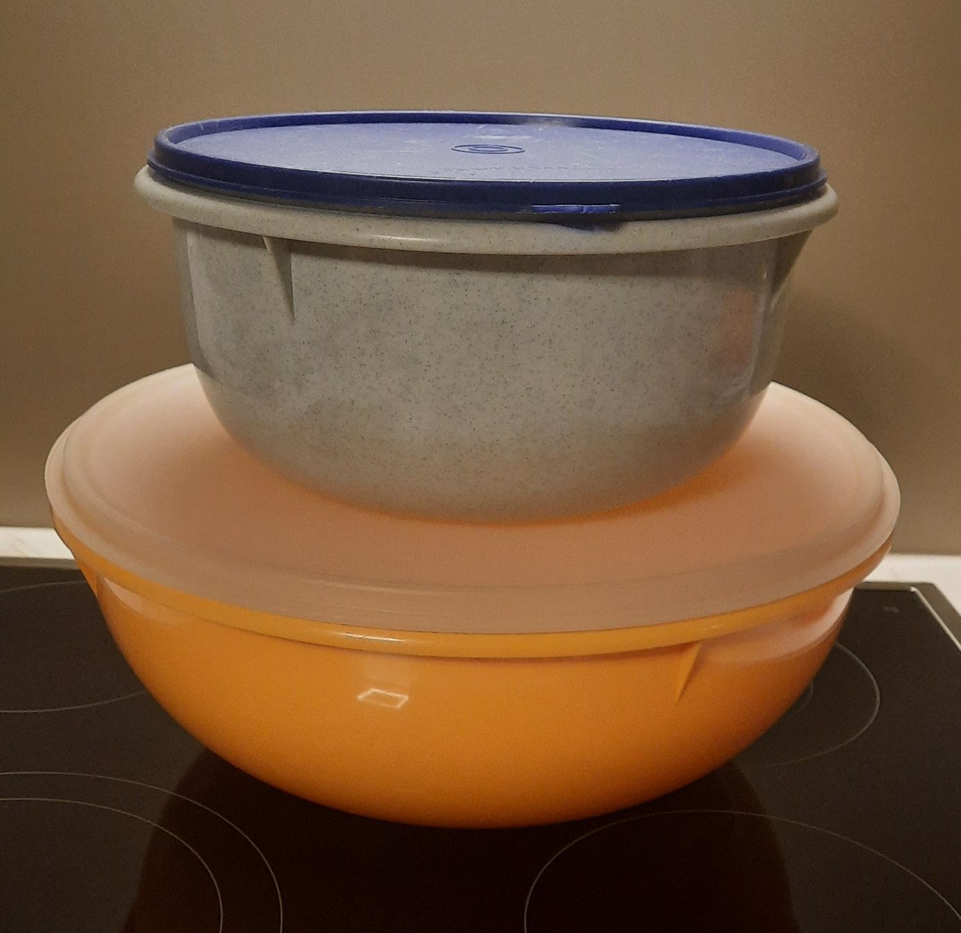 Coupes: Tupperware Schüsseln – D'occasion à Bonaduz par Kr12pn