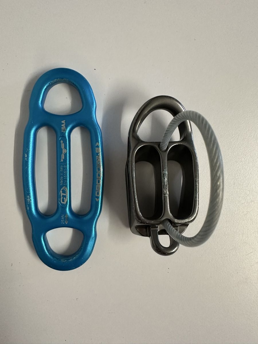Kletterwände & Klettergriffe: Petzl reverso / Crocodile  – Gebraucht aus locarno von rav_5ll7