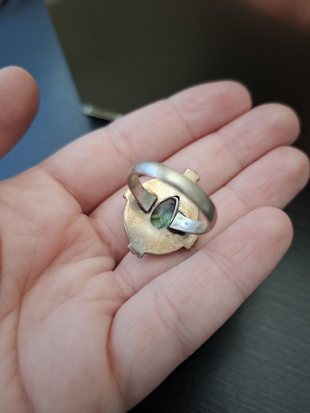 Bagues: Ring mit Labradorit Tropfenform  – D'occasion à Winterthur par Ausmisten2026 1