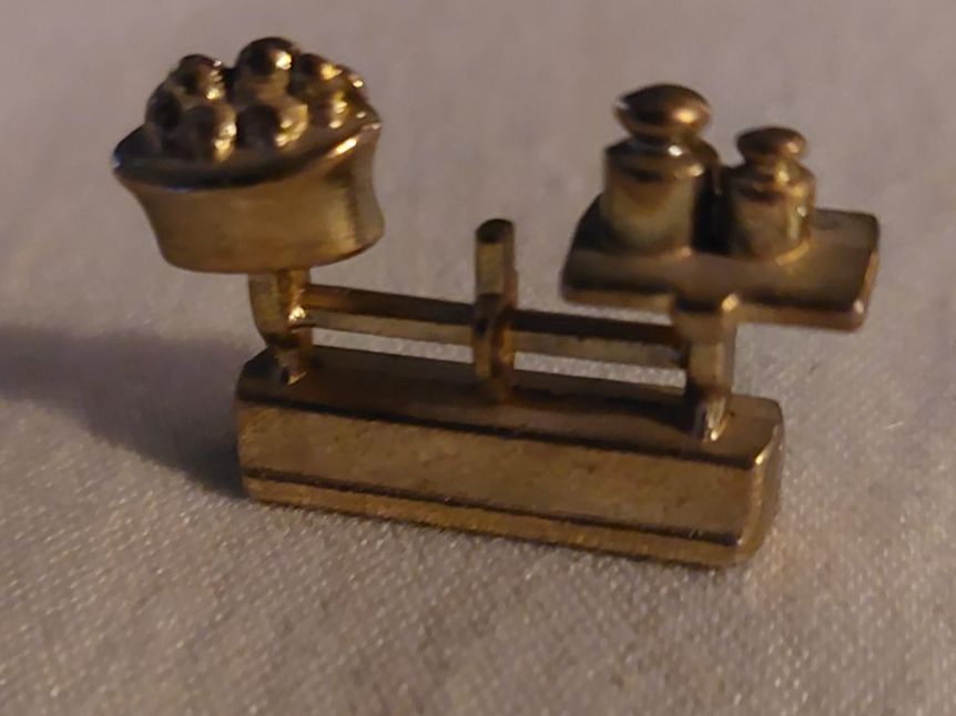 Wichtel Zubehör Badezimmer-Pflege Set Mit Regal, Handtüchern, Seife, Haartrockner, Kamm, WC Papier - 10-teilig