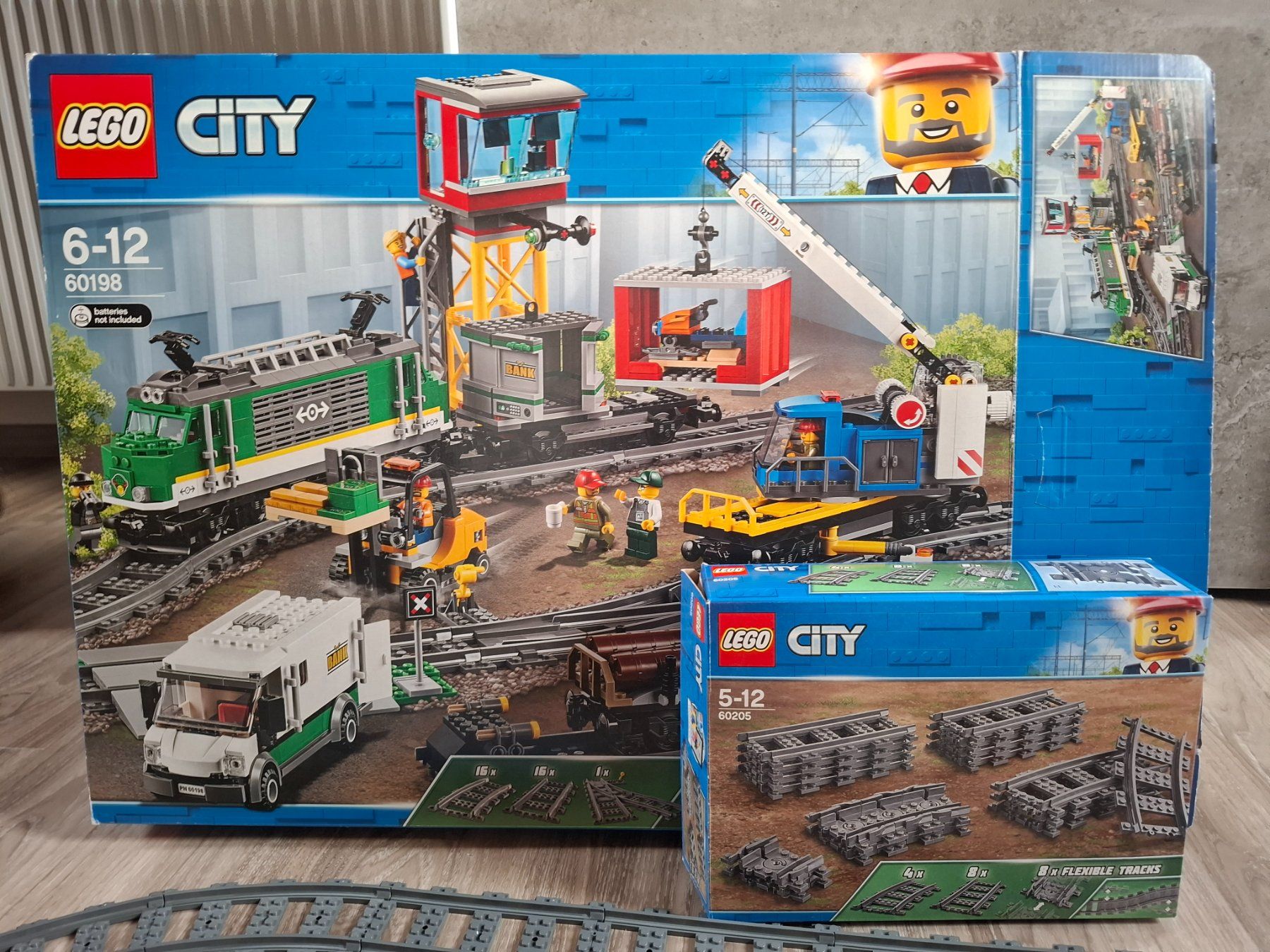 Jouets: Lego Güterzug + Schienenset – D'occasion à Utzenstorf par MvHagen 1