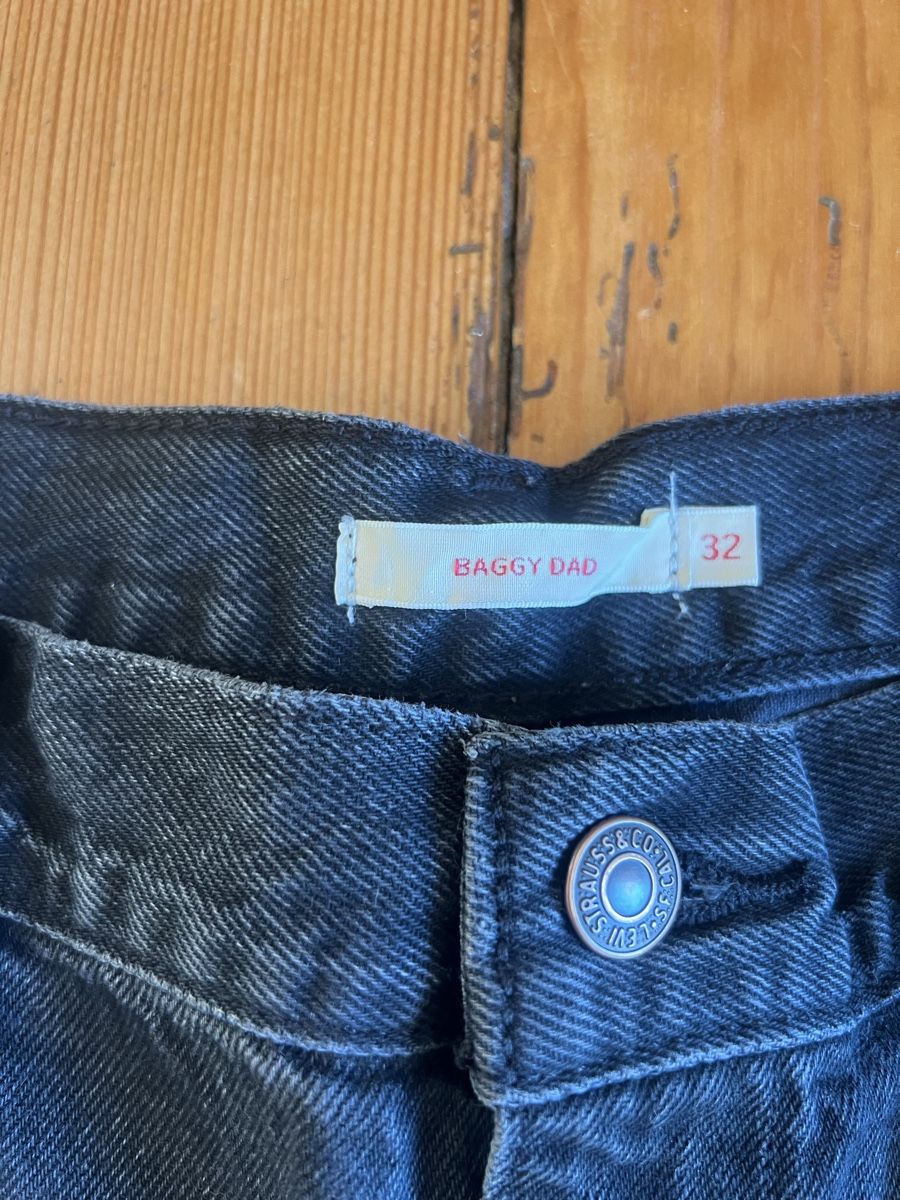 Levi's Jeans: Levis Baggy Dad Jeans – Usato da Magden venduto da leo_c8bc 5