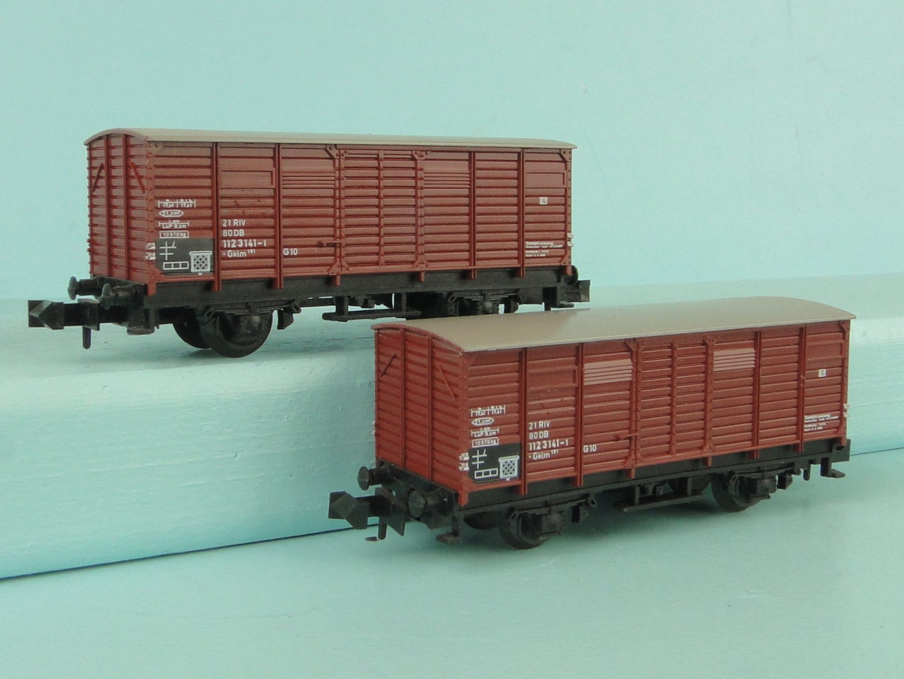 Trix Modellini di ferrovie: Minitrix Spur N 2 X DB Güterwagen – Usato da Bülach venduto da cann11