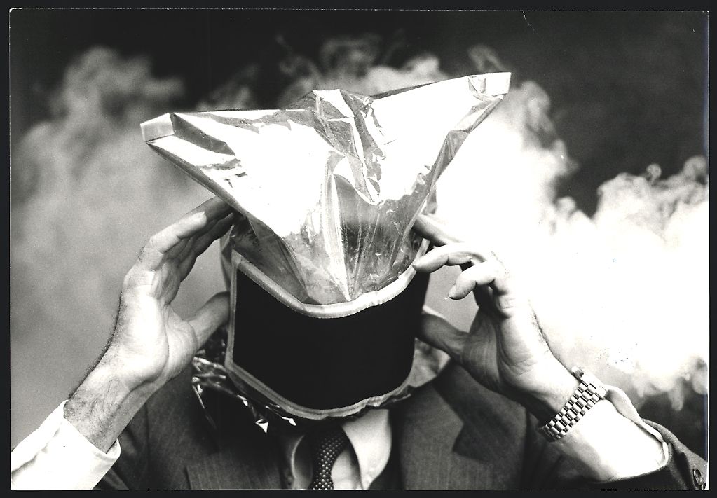Fotografie & Manifesti: Fotografie Rex Features Ltd., London, Ma – Usato da Berlin venduto da bartko-reher
