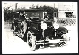 8 Fotografien Ansicht Zwickau, Horch Aut