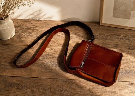 Harold's Leder-Herrentasche, neuwertig