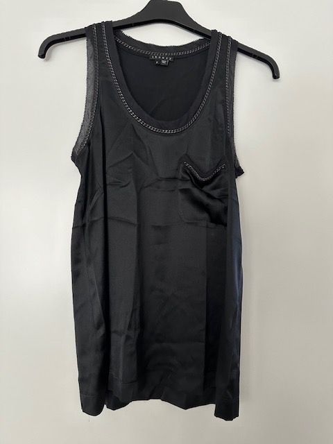 Top: Theory silk top – Nuovo (secondo la descrizione) da Dallenwil venduto da ZD2019