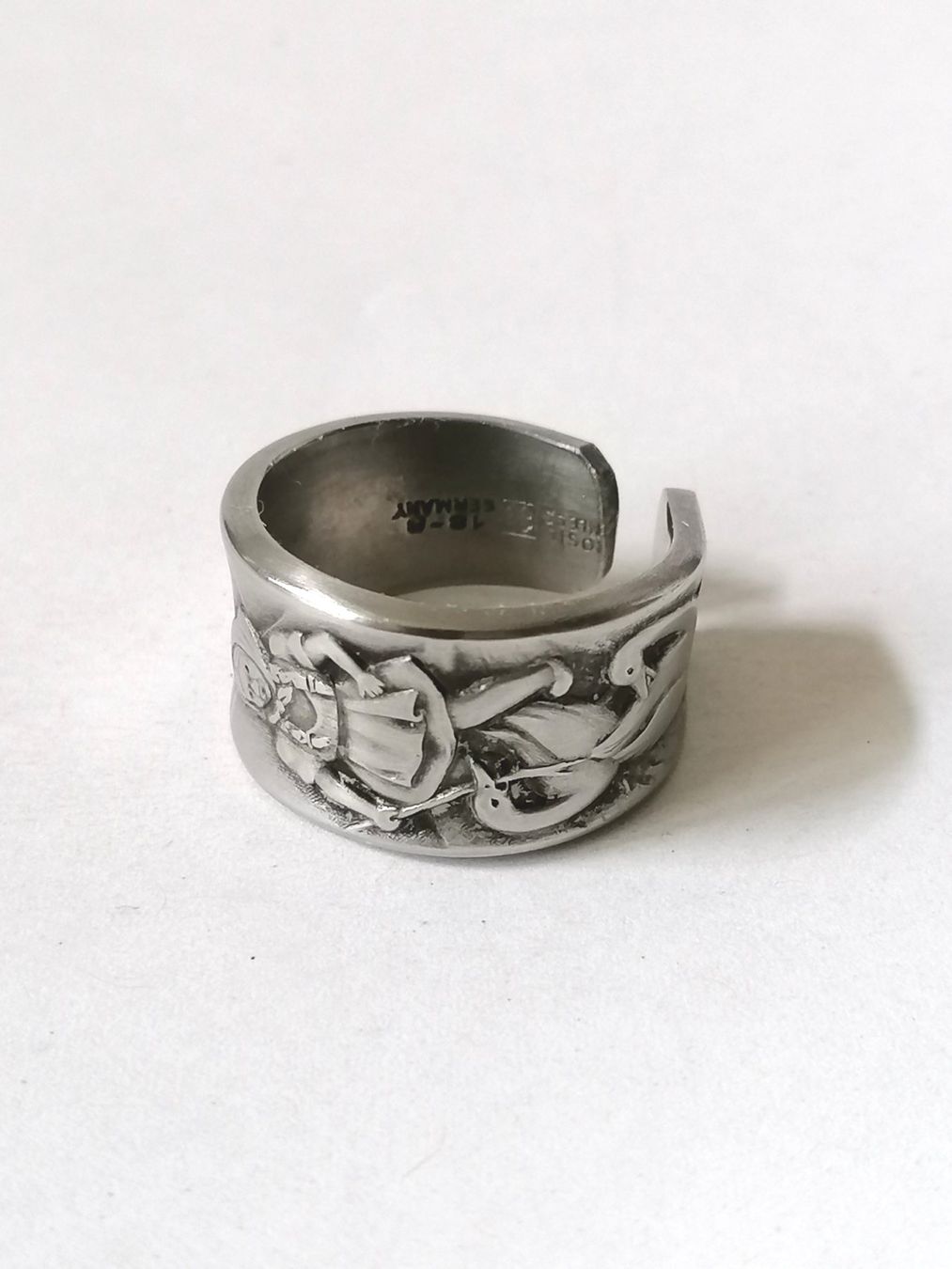 Anelli: Ring aus Silberbesteck, Grösse 59 – Nuovo (secondo la descrizione) da Suhr venduto da zum1.zum2.und