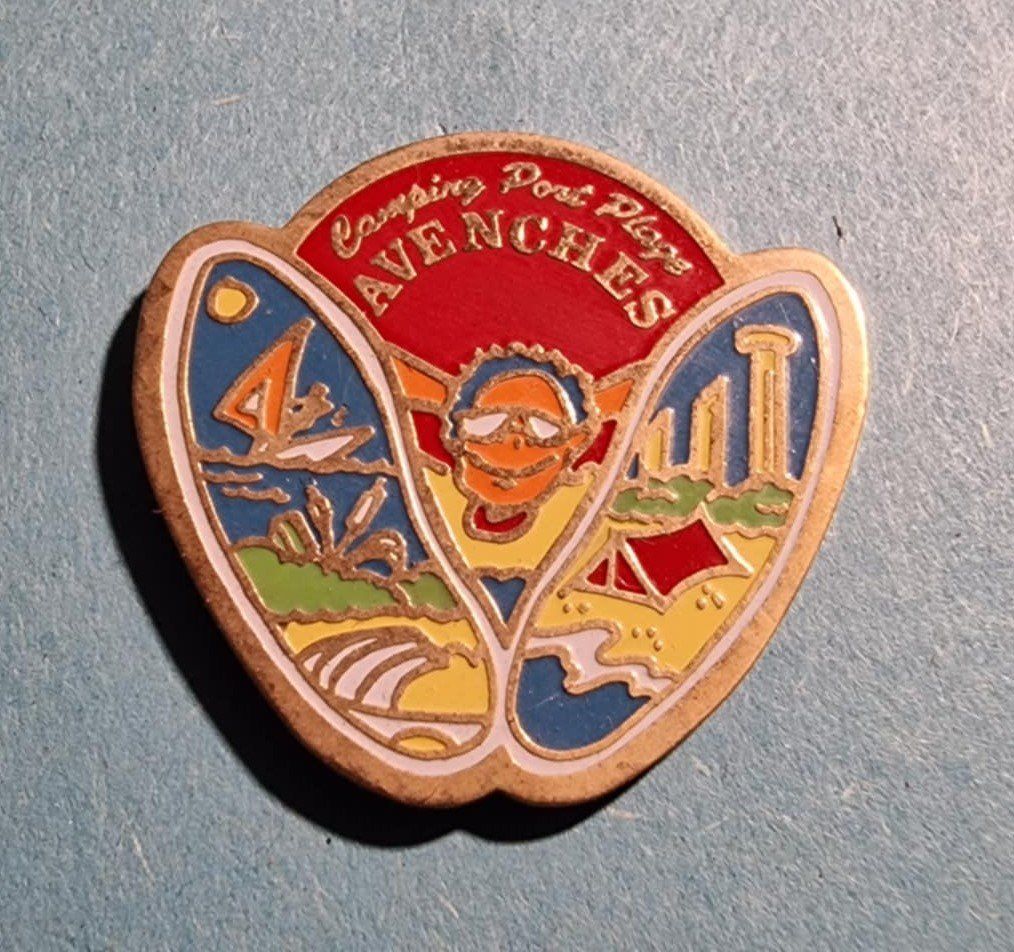 Placchette & Badge: Pin Port Plage Avenches – Usato da Härkingen venduto da specialshapes