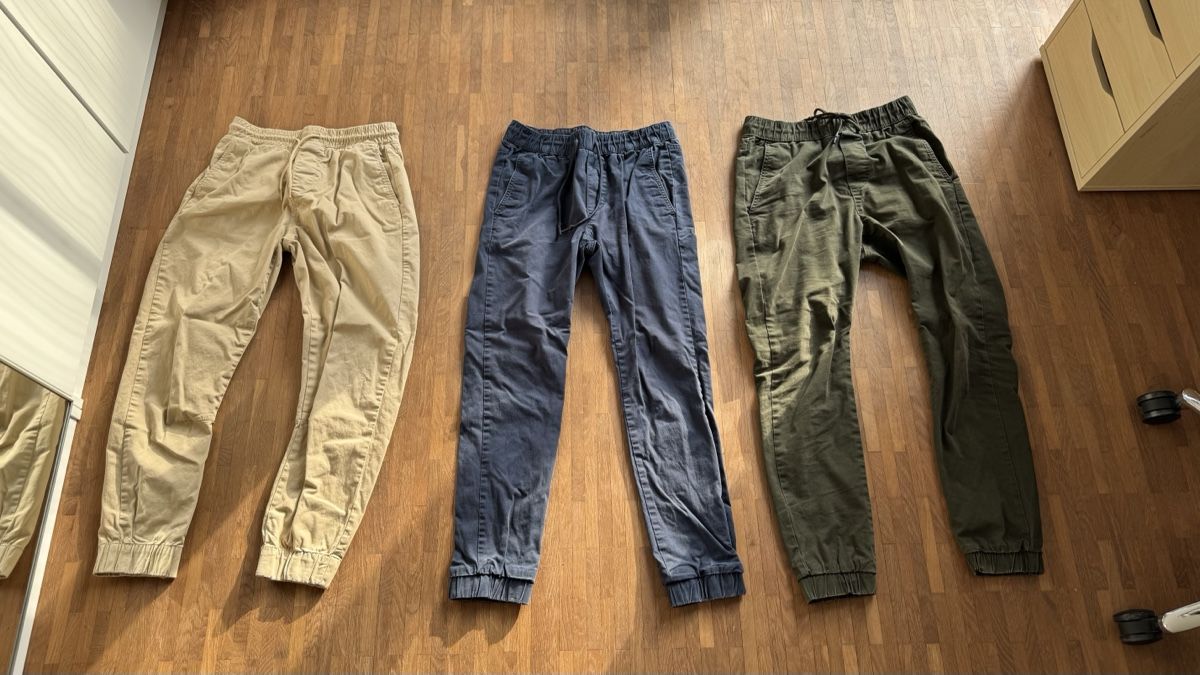 Pantaloni: Men's Stoff Pants - Three Pairs - Size Small – Nuovo (secondo la descrizione) da Winterthur venduto da Kevin.Prandini
