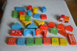 BAUKLOTZE - BABY SPIEL HOLZ (FGFG)