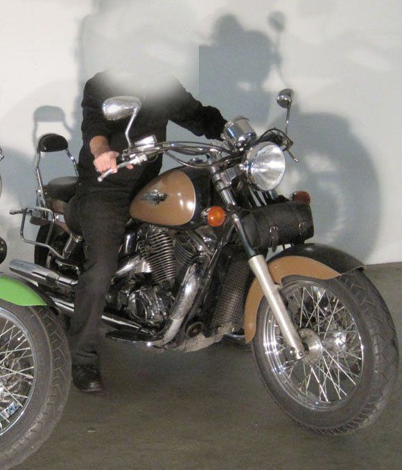 Honda Chopper: Honda Shadow VT 1100 C2 – Usato da Zürich venduto da tomarowean 7