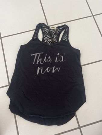 Schwarzes Hollister Top mit Spitze, Grösse S, neuwertig