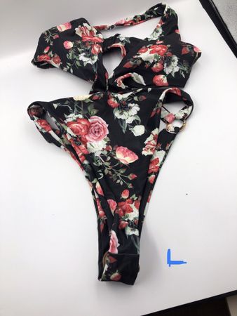 Lot 3 Maillot de bain 2 p. t L noir, cuivre, léopard NEUFS