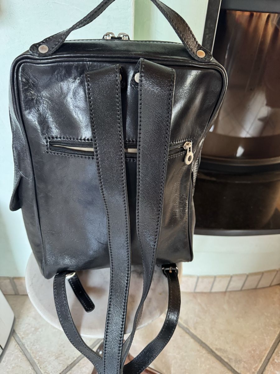 Sacs à dos: Laptoptasche / Rucksack Leder Schwarz – Neuf (Voir description) à Therwil par rowe-spezial 2