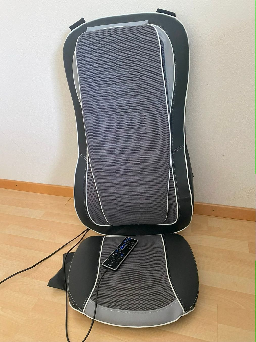 Beurer Massagegeräte: Beurer Shiatsu-Massage MG 315 – Gebraucht aus Nussbaumen AG von Senico