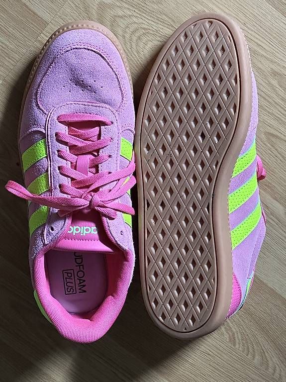 Scarpe da uomo: Adidas Breaknet Sleek Sneaker  Gr.40 – Usato da Stäfa venduto da DearDarling 4