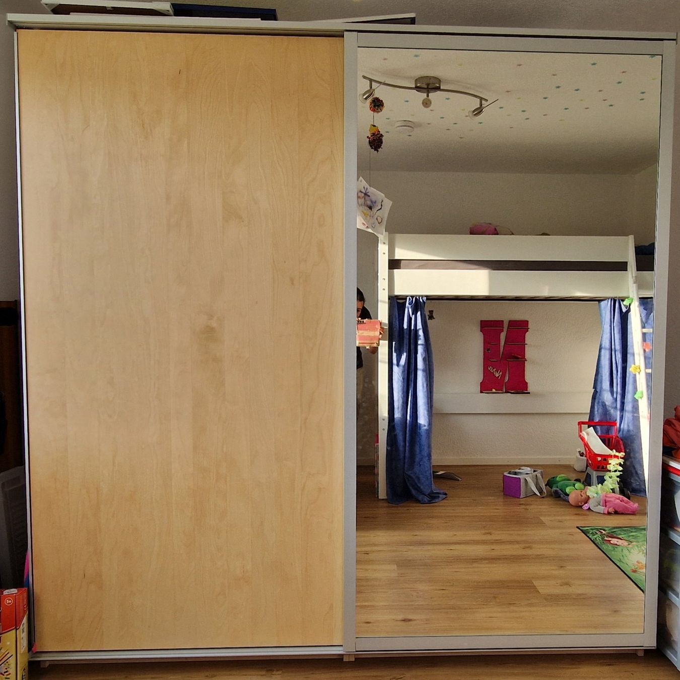Armadi: Kleiderschrank – Usato da Ganterschwil venduto da Sunne6