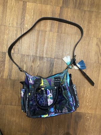 Damen Handtasche Desigual bunte Muster guter Zustand