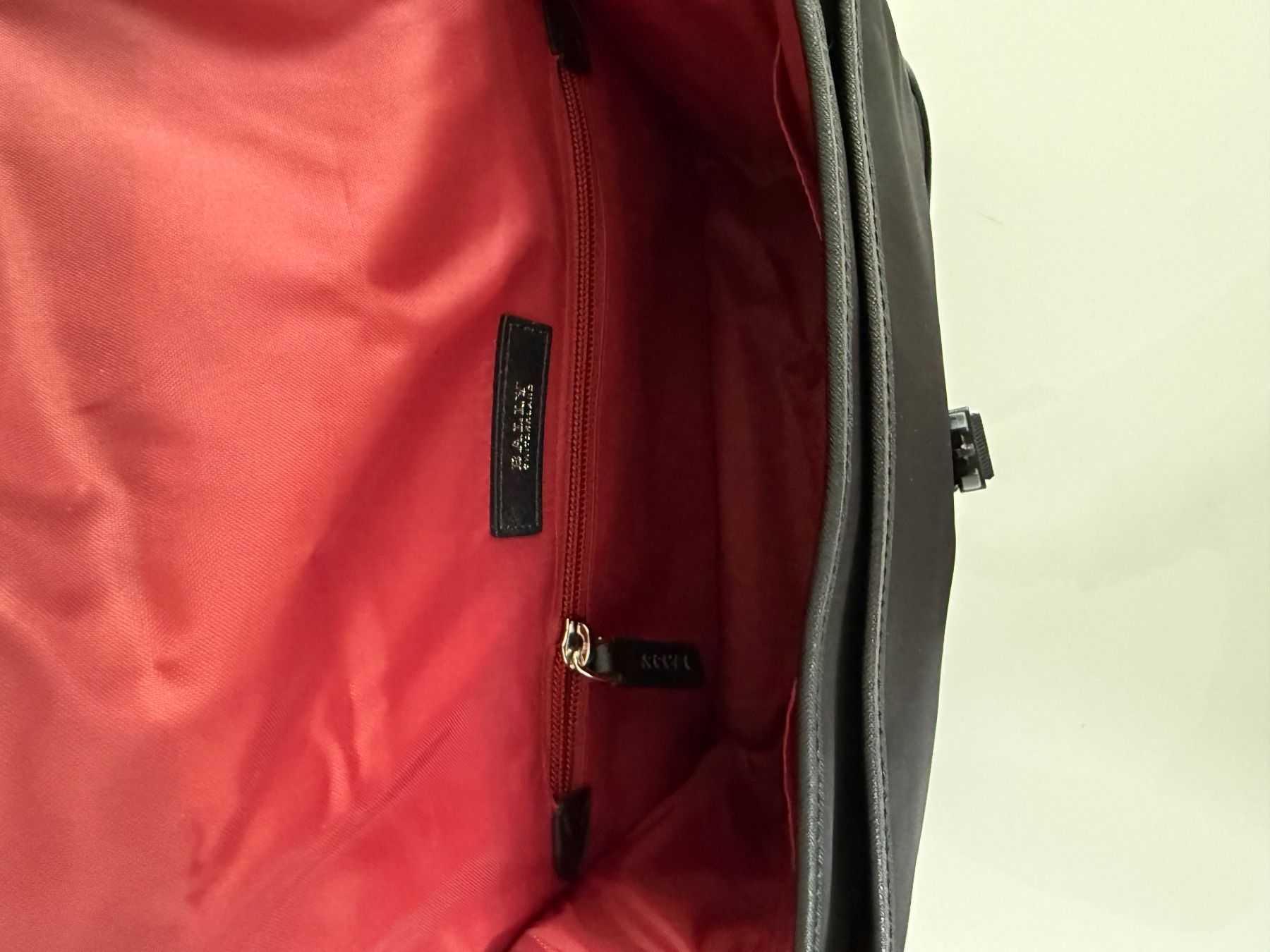 Bally Borse: Bally Umhängetasche – Usato da Ueken venduto da salomon.t9 4