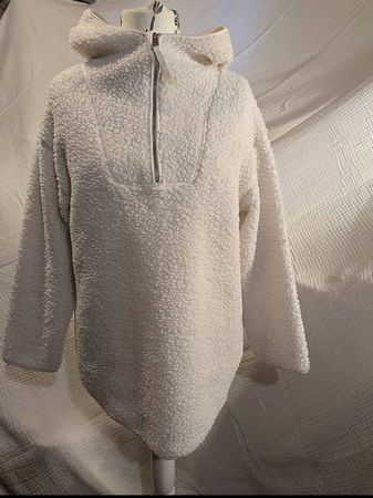 Oversize Hoodie in Kuscheloptik Grösse S
