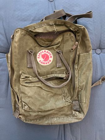 Fjallraven Kanken Rucksack Olivgrün