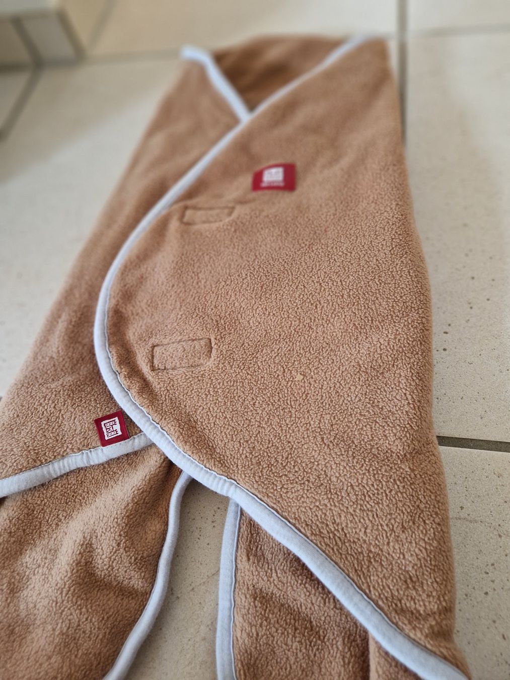 Coperte: Couverture Red Castle baby nomade brune – Usato da Missy venduto da valentine17