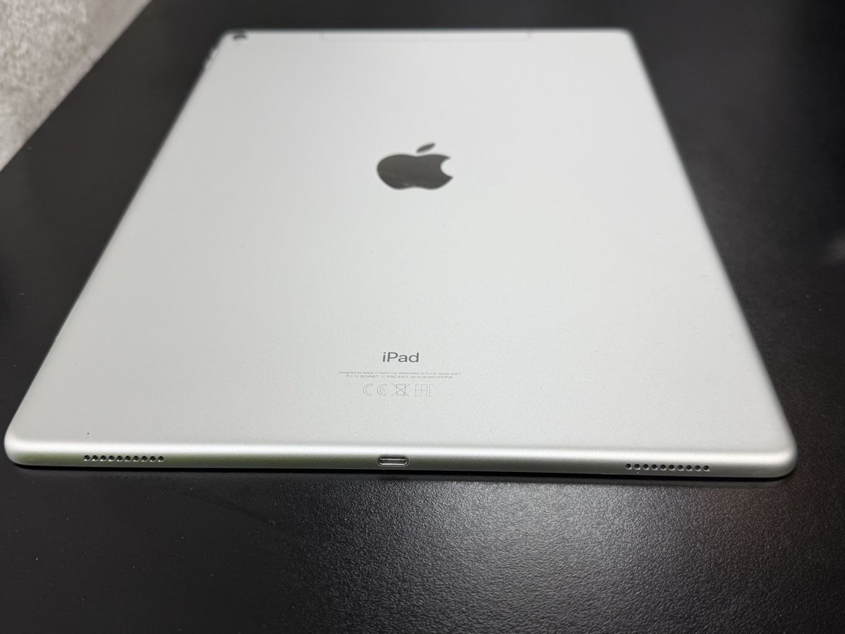 Apple Tablet PC: iPad Pro 12.9 2 Generation WiFi -Cellular Space gray – Difettoso da Zürich venduto da Handycaree 3