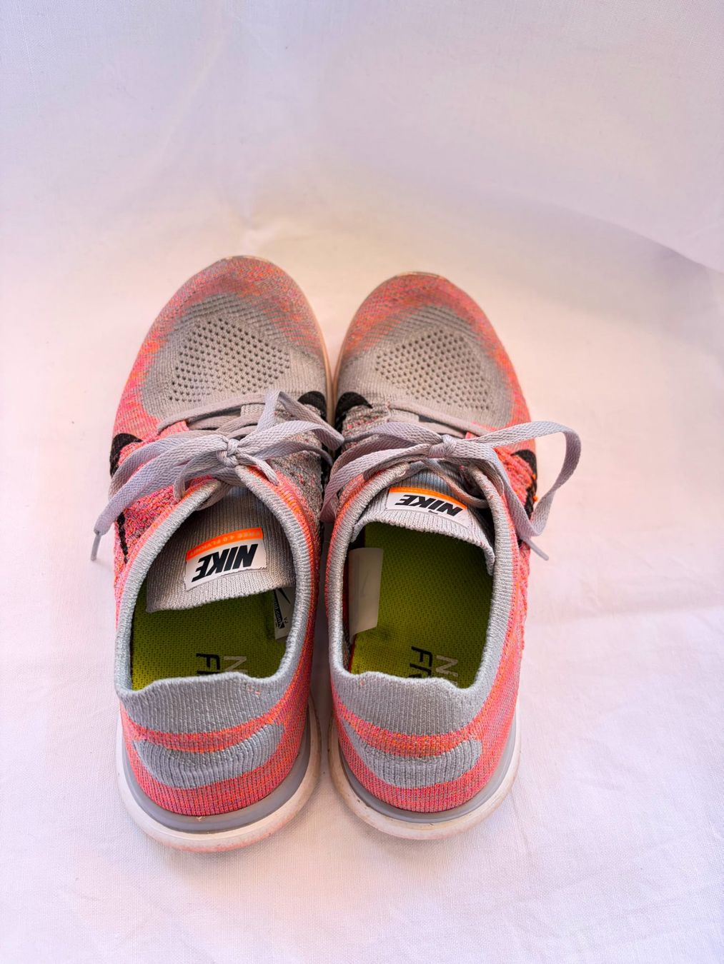 Nike Scarpe da donna: Nike Free 4.0 Flyknit Gr. 39 grau/orange – Usato da Neuendorf venduto da jas_j5nc 6
