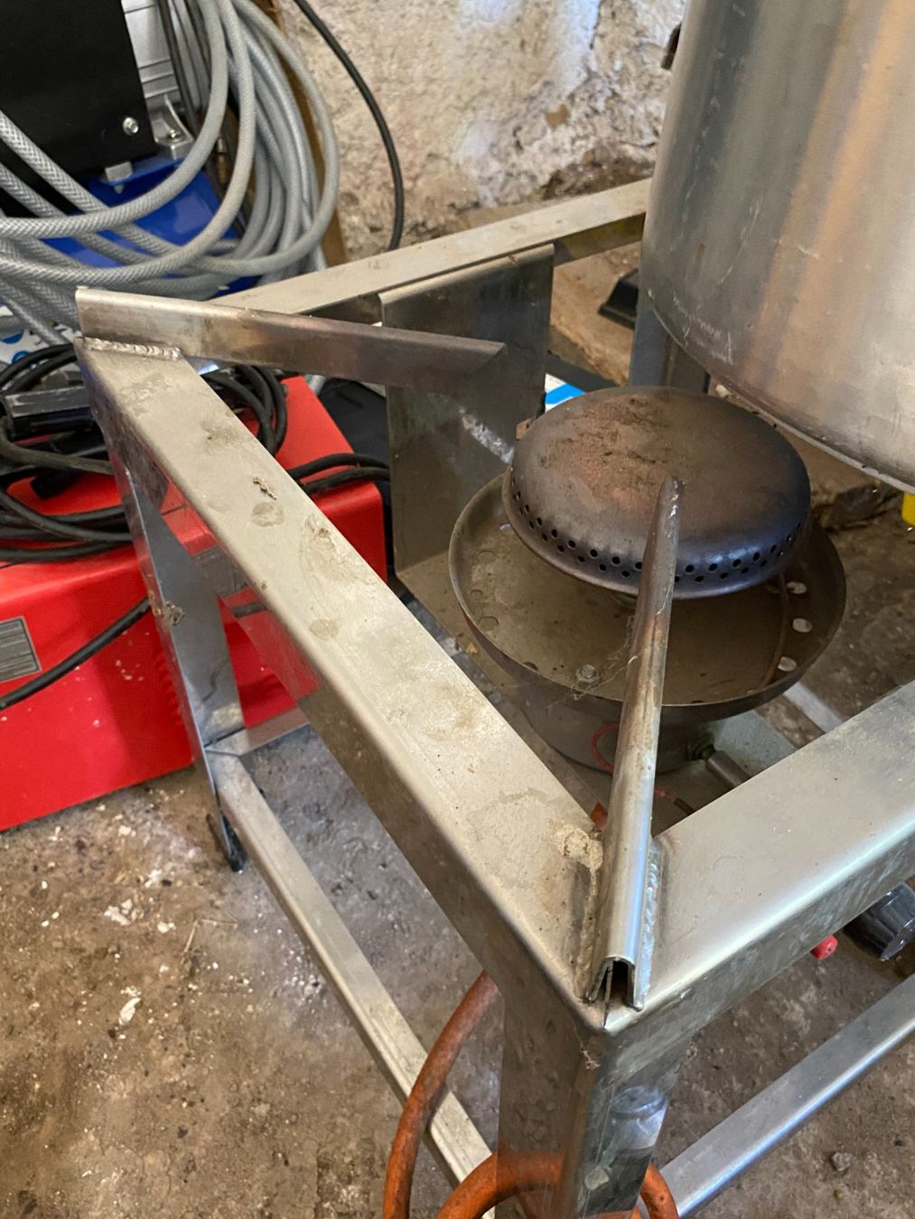 Pentole: Kochtopf mit Gasbrenner – Usato da Hinteregg venduto da Mzolli 2